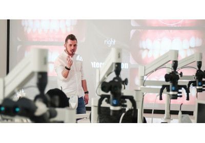 Техніка композитного вінірування в “BOX” протоколі при відновленні фронтальної групи зубів 